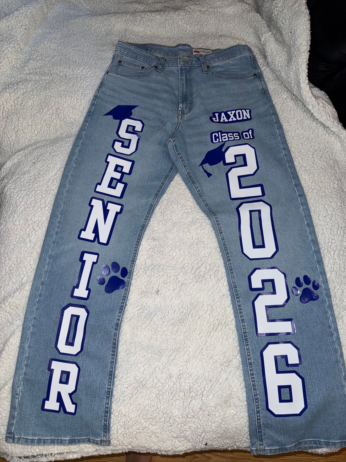 Senior Jean outfit