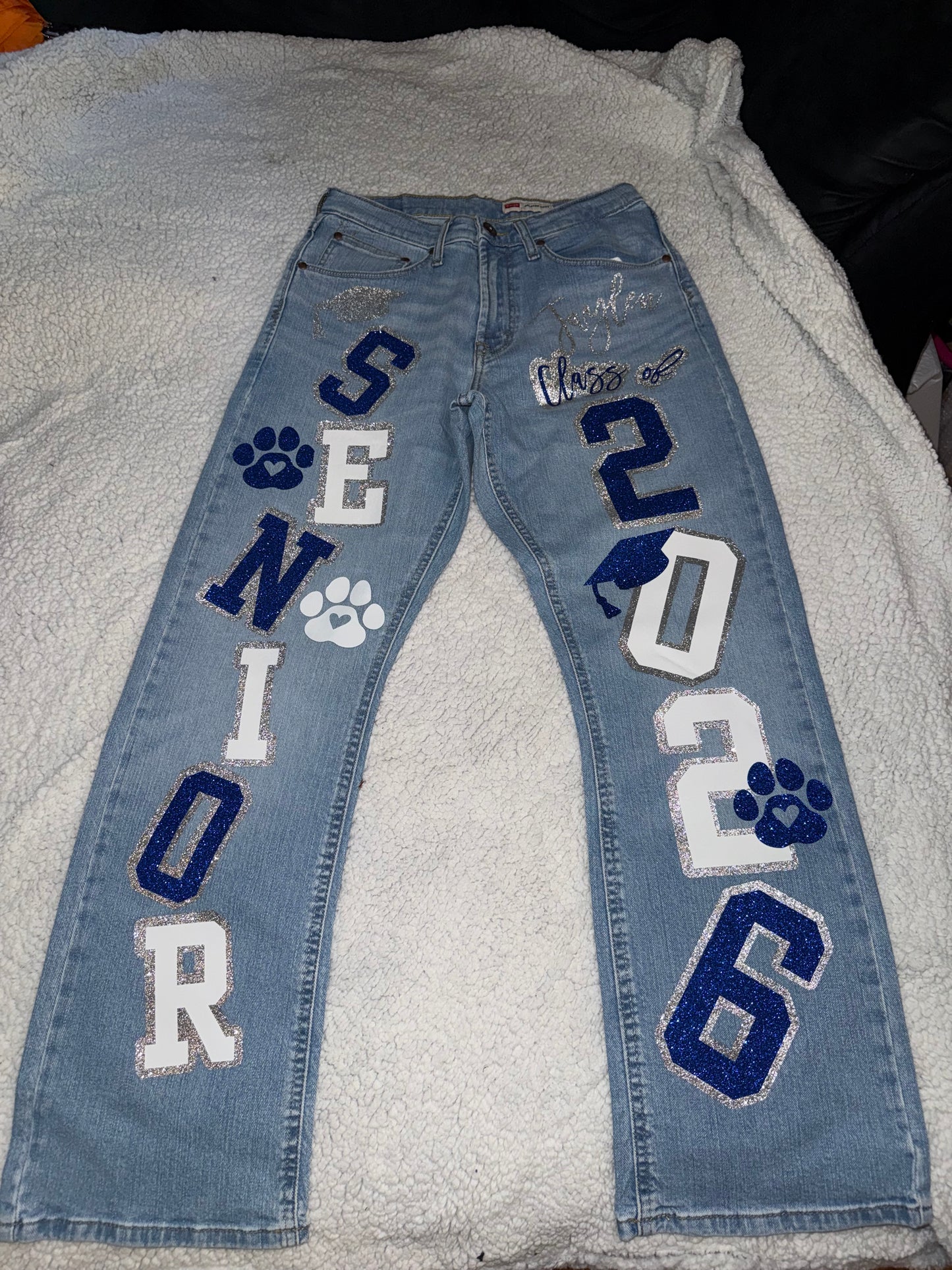 Senior Jean outfit