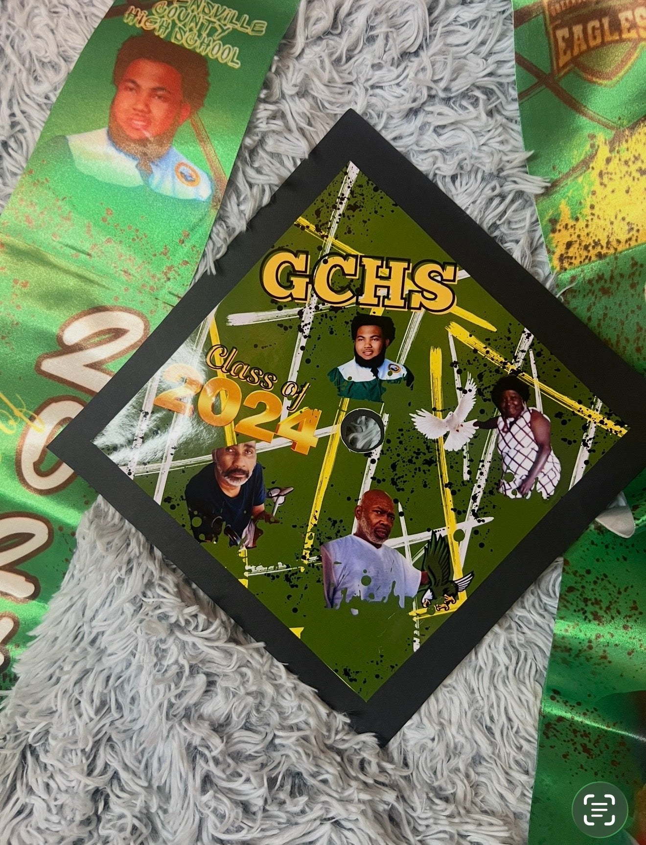 Cap Toppers